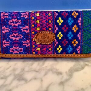 Guatemala Leather Wallet Wristlet Purse Clutch 7.5 x 3.5 Handmade Embroidered